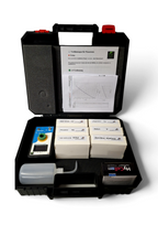 Koffer mit Photometer und Tests