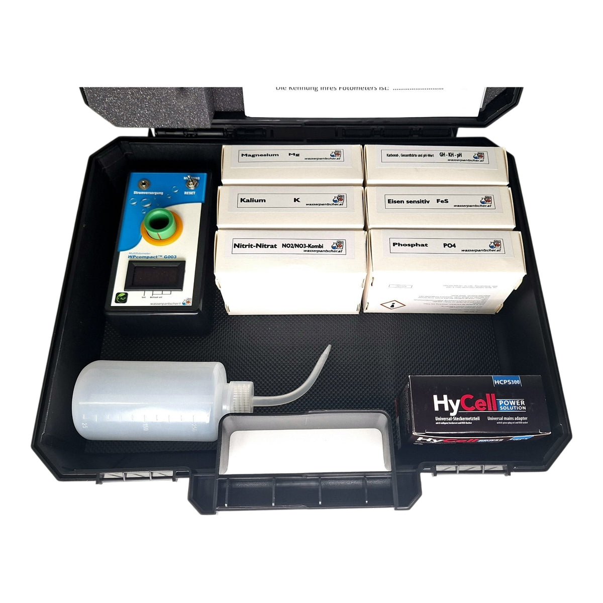 Koffer mit Photometer und Tests