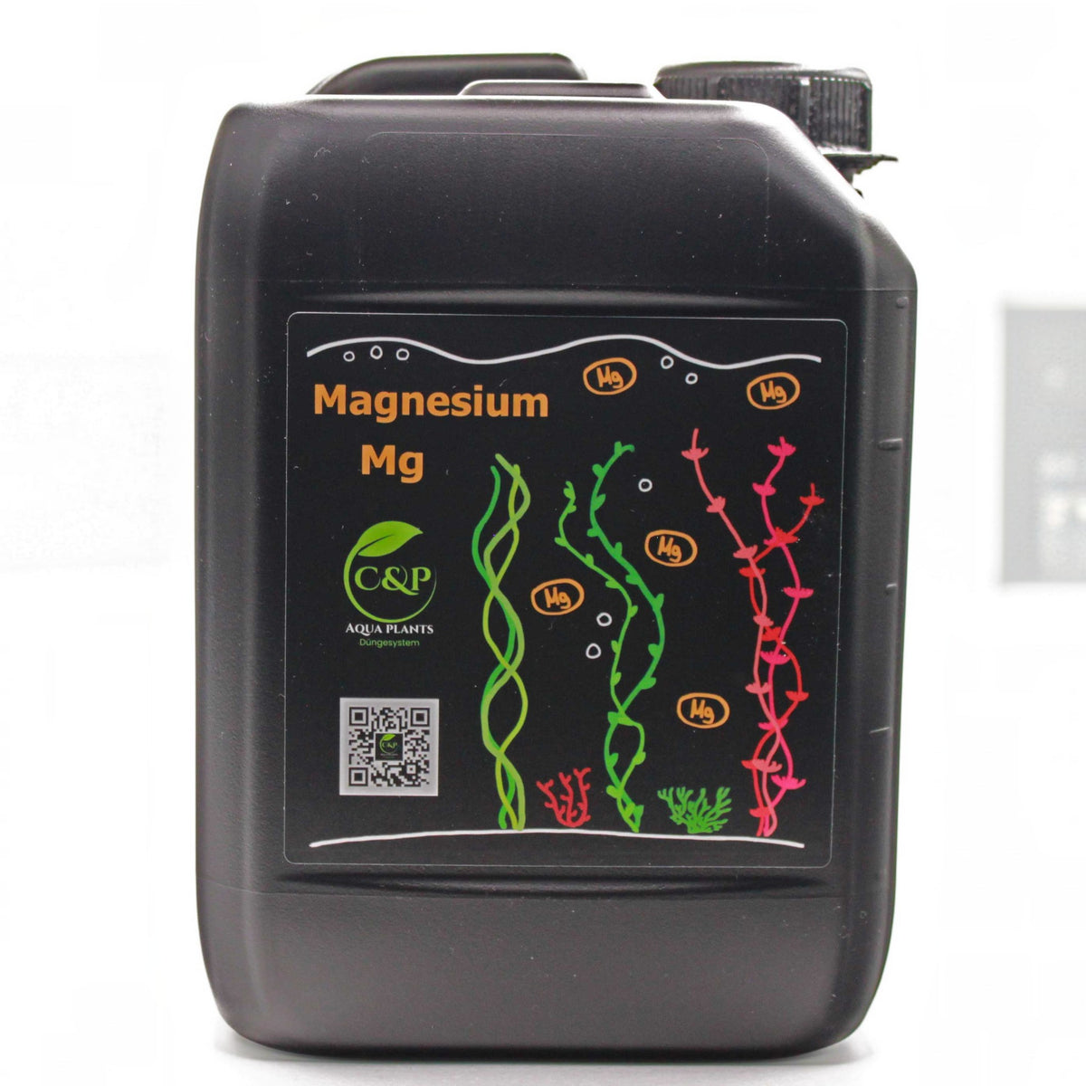 C&P Aquaplants Magnesiumdünger in schwarzem Kanister zur gezielten Nährstoffversorgung von Aquarienpflanzen.